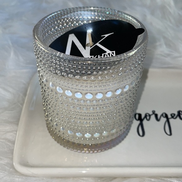 Naeem Khan Rose soy candle - Picture 5 of 10